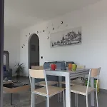 Lägenhet Casa Di Ely Mezzegra